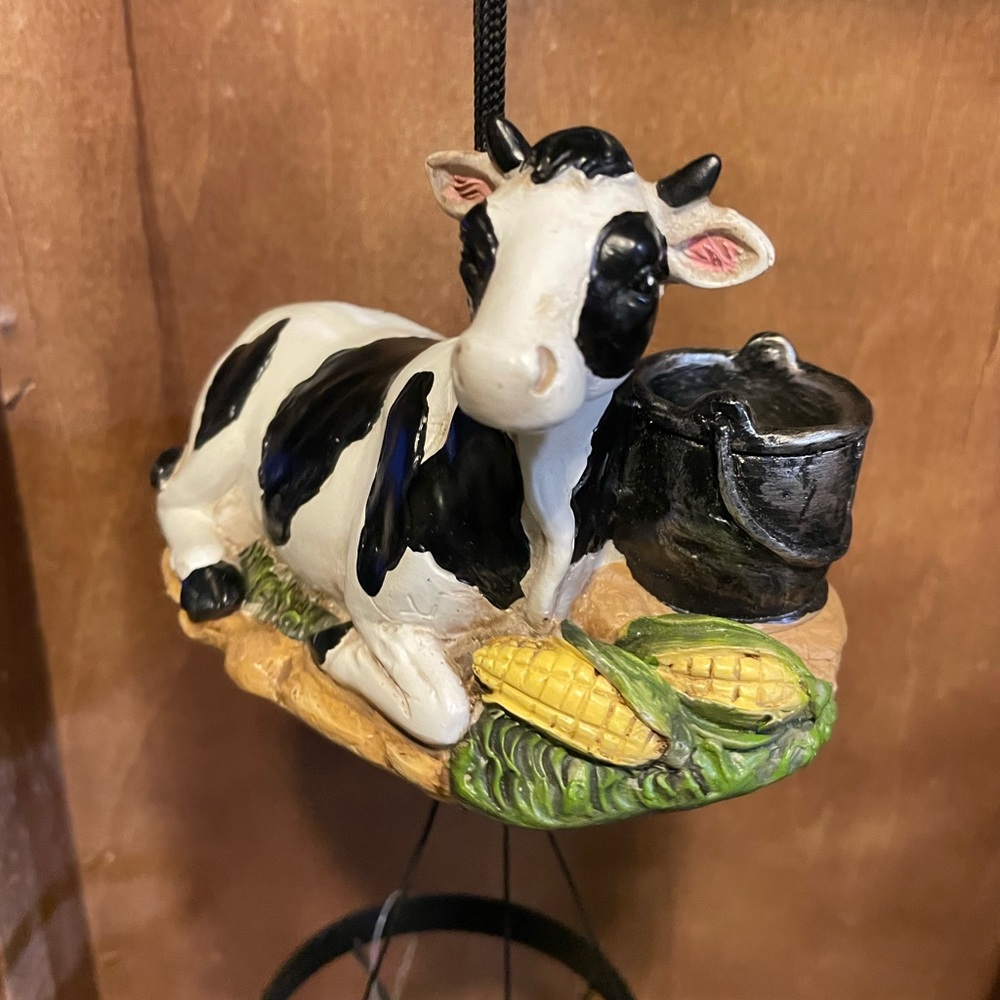 NWT Country Farmhouse Cow Round Top Wind Chime 23”